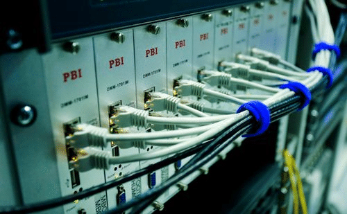 how to choose a web host